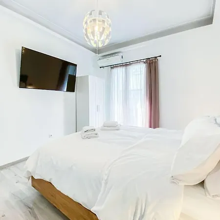 Syntagma Square, 60sqm Platinum Athen