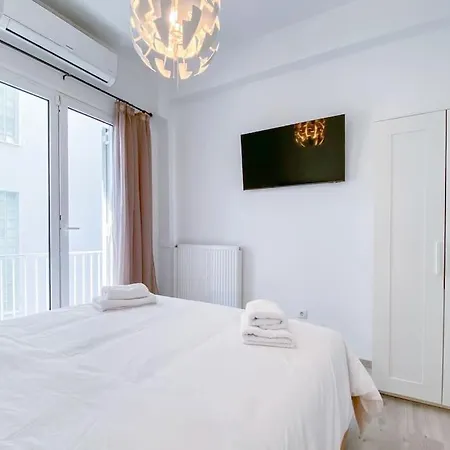 Syntagma Square, 60sqm Platinum * Athen